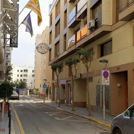Maresto Calle Levante * Salou
