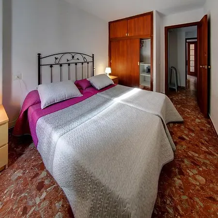 Daire Maresto Calle Levante *